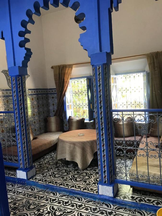 Hotel Ahrazem Szafszawan Zewnętrze zdjęcie