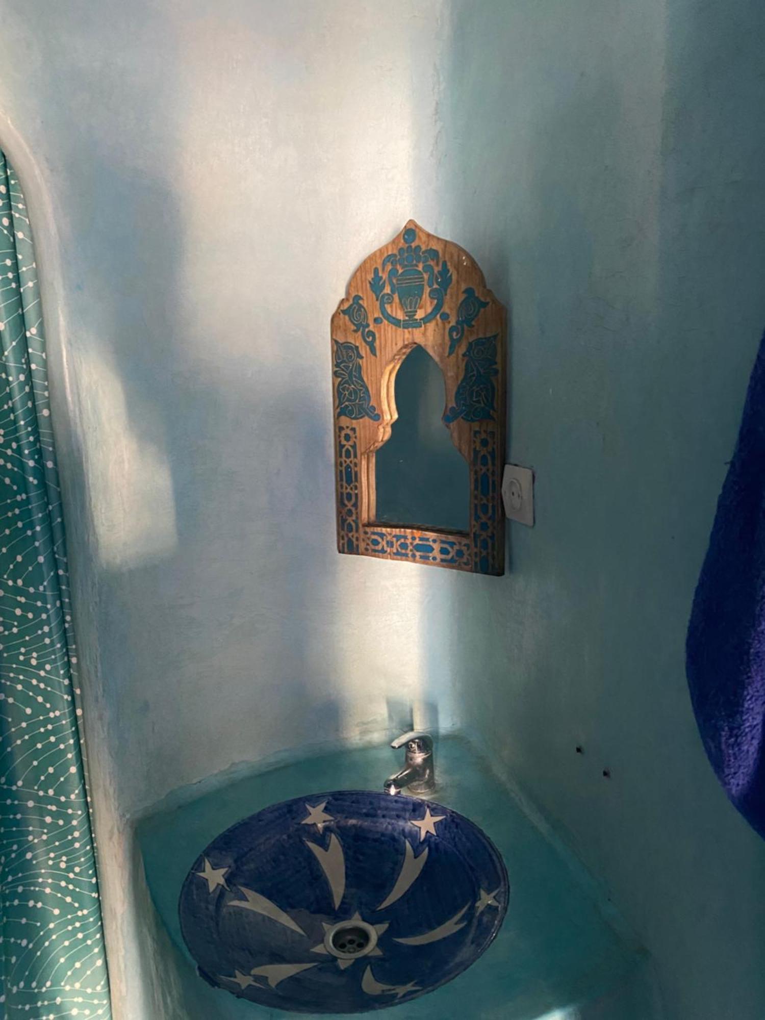 Hotel Ahrazem Szafszawan Zewnętrze zdjęcie