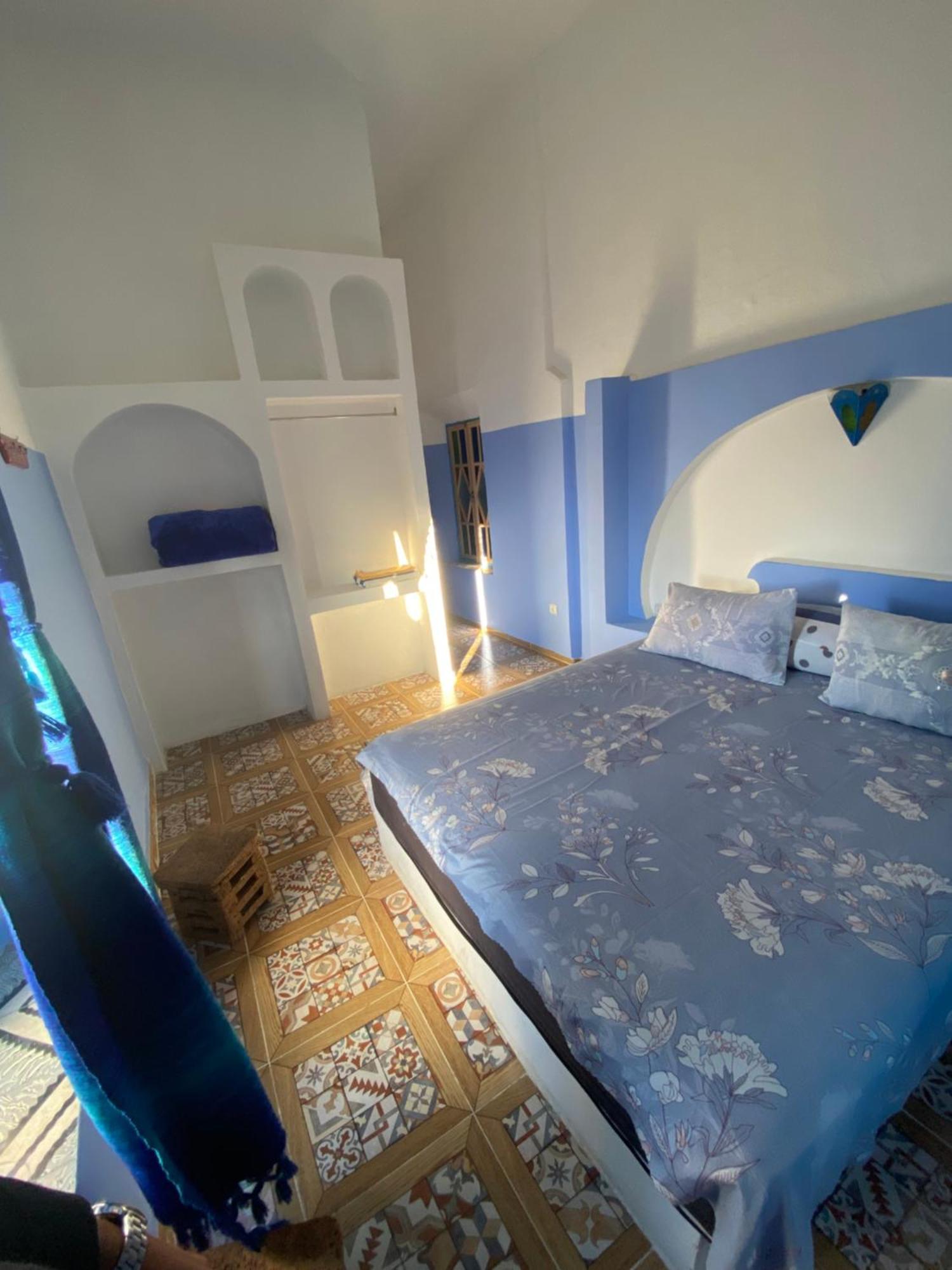 Hotel Ahrazem Szafszawan Zewnętrze zdjęcie